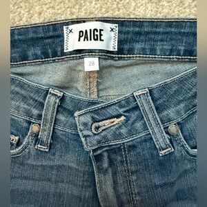 PAIGE Women's Classic Denim skinny Jeans size 28!